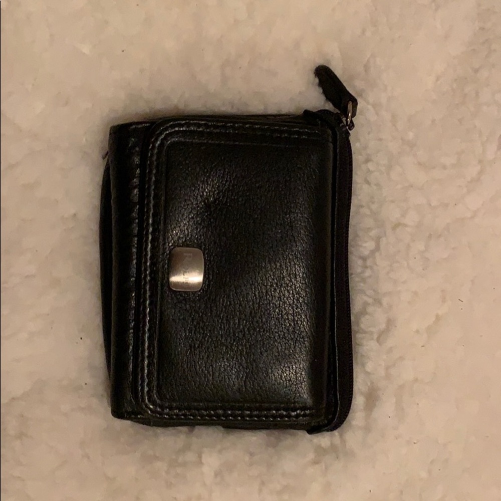 ❄️Rolf’s Wallet❄️